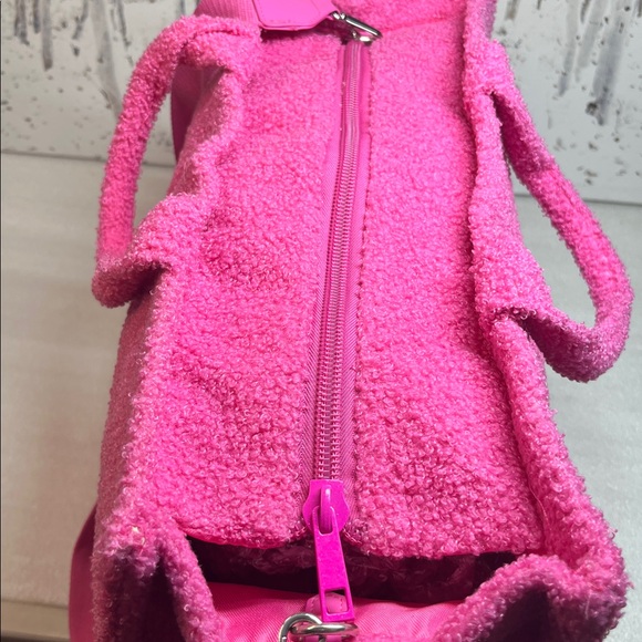 Barbie Pink Overnight Bag Lg Soft Textured Loops Barbie Core Crossbody Strap - Picture 9 of 12
